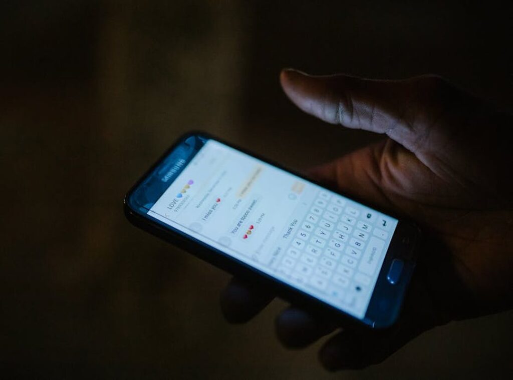 sexting finder